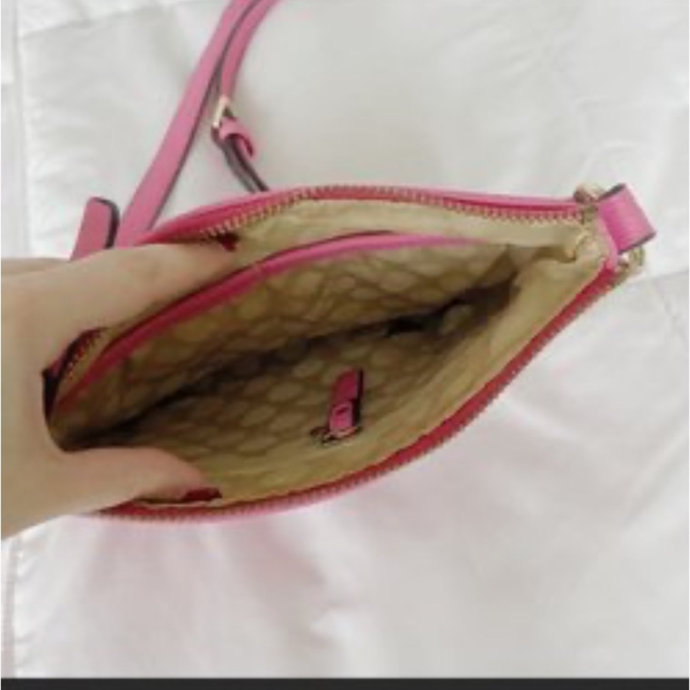 ❤️Kate Spade Medium Size Crossbody Bag❤️ - Picture 3 of 3